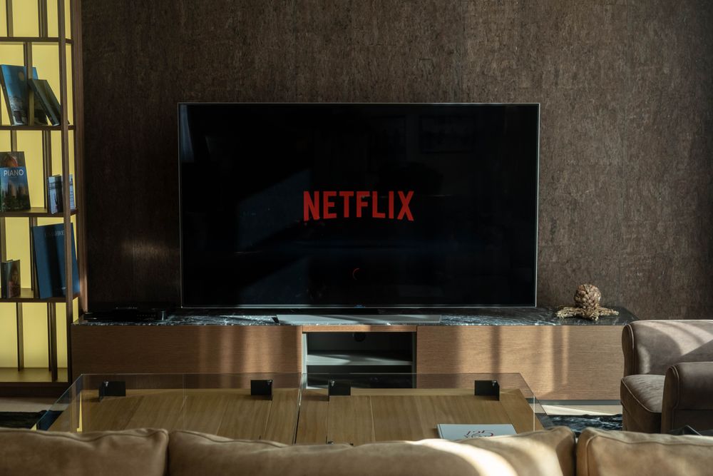 Smart TV Samsung con Tizen OS listo para instalar apps IPTV